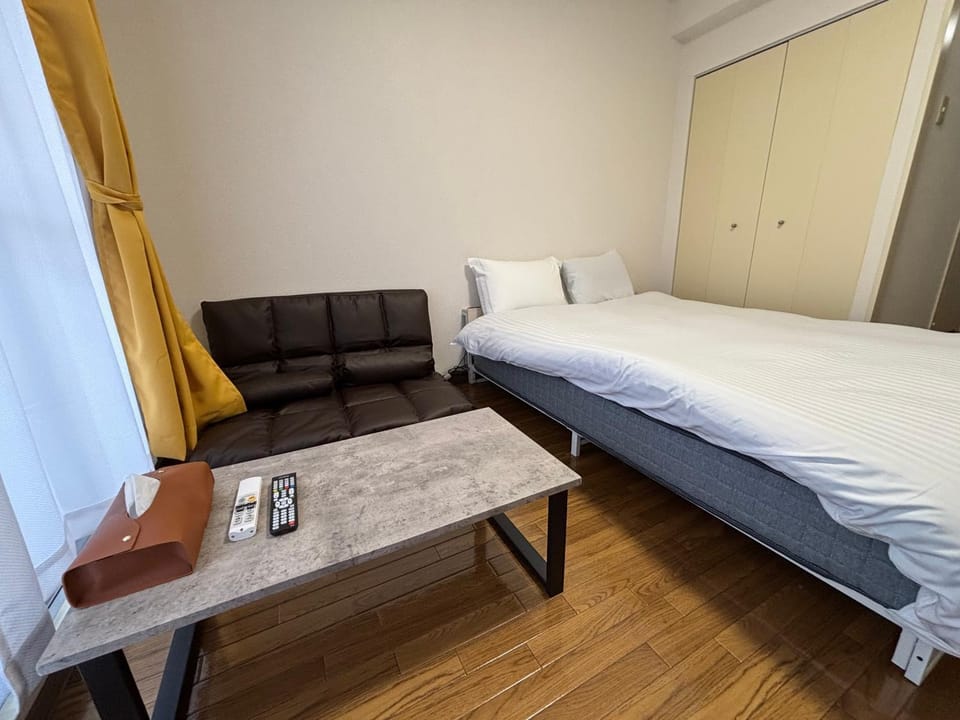 Guest House Flora Otemachi/フローラ大手町 Apartment in Hiroshima