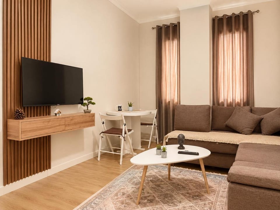 Home Inn Apartment 2 near City Center Apartment in Tirana