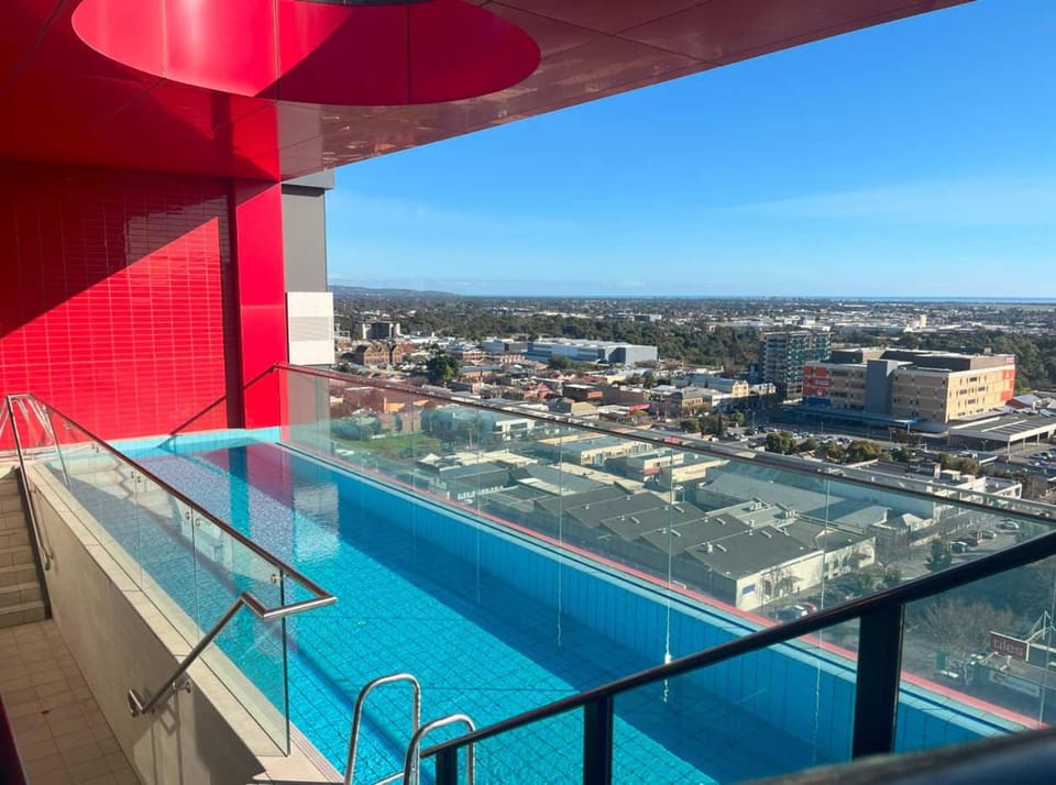 Pure Luxury Modern CBD 1BR Apt ChinaTown Carpark Apartment in Adelaide