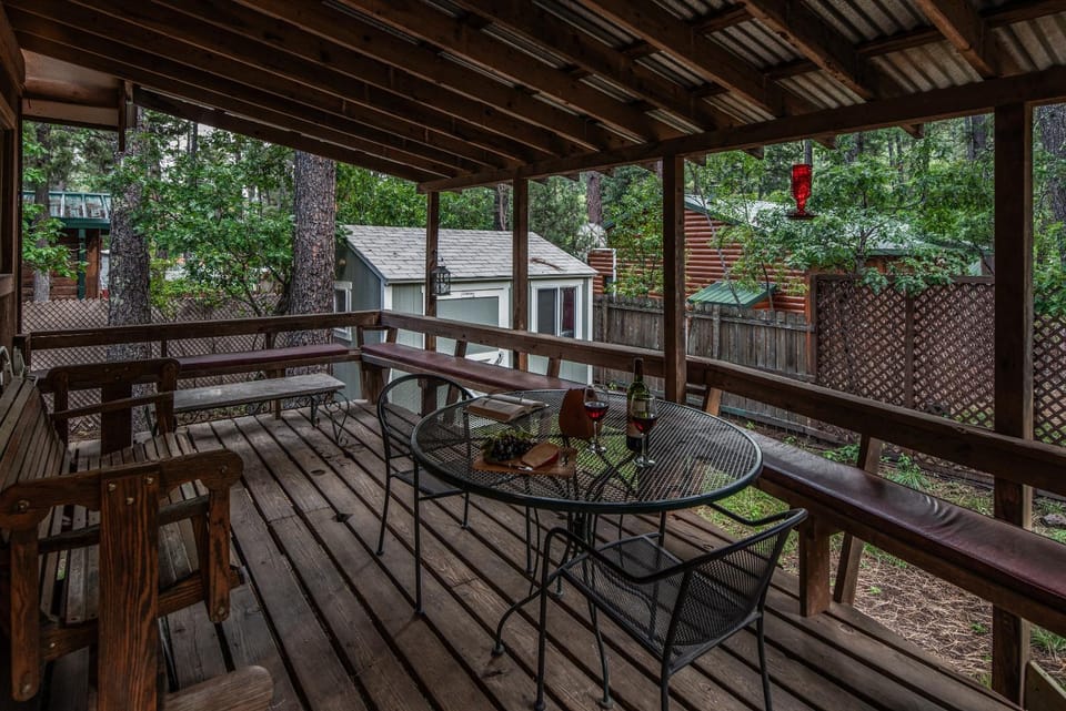 Patio, Natural landscape, Garden, Balcony/Terrace