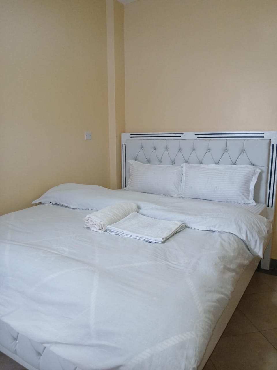 Carlyle comfort home Bed and Breakfast in Kenya