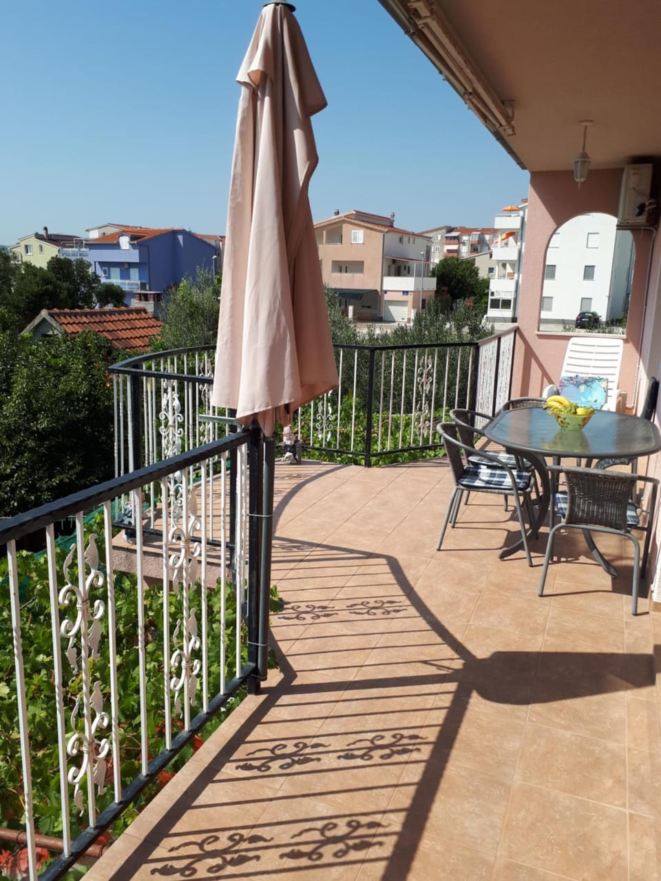 Property building, Day, View (from property/room), Balcony/Terrace, Balcony/Terrace