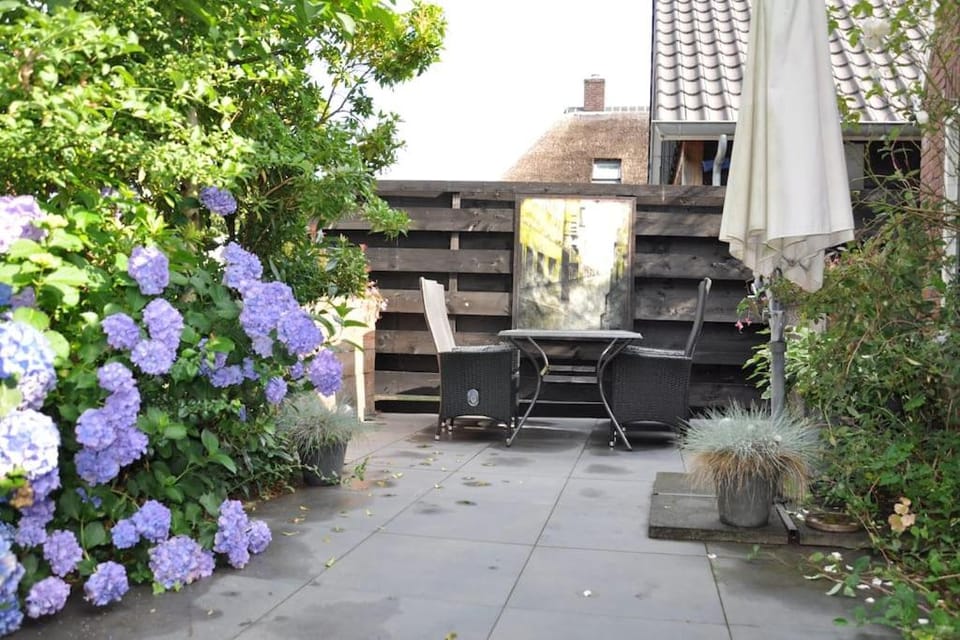 Garden, Balcony/Terrace