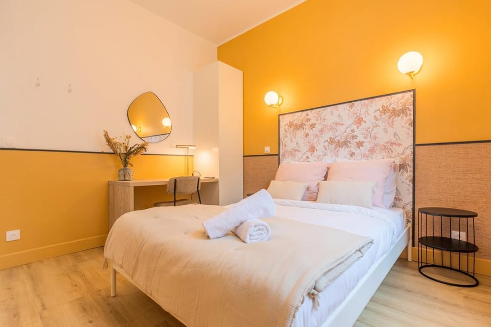 5-bedroom house in the centre of Lille. Bed and Breakfast in Lille