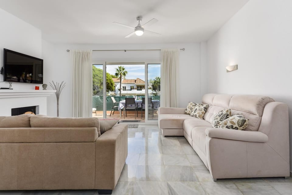 Property building, Living room