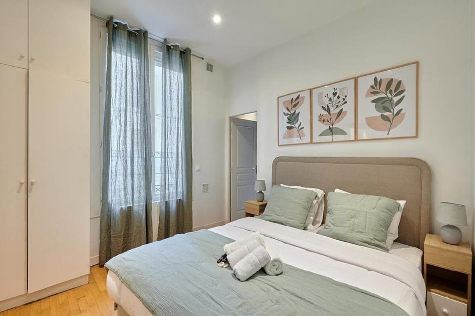 Apartment center of Paris by Studio prestige Apartment in Paris