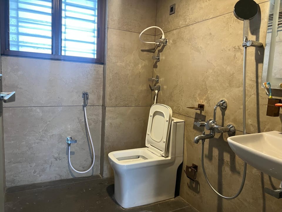 Toilet, Bathroom