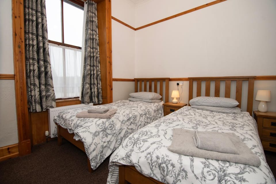 Alder Lodge Guest House Bed and Breakfast in Scotland