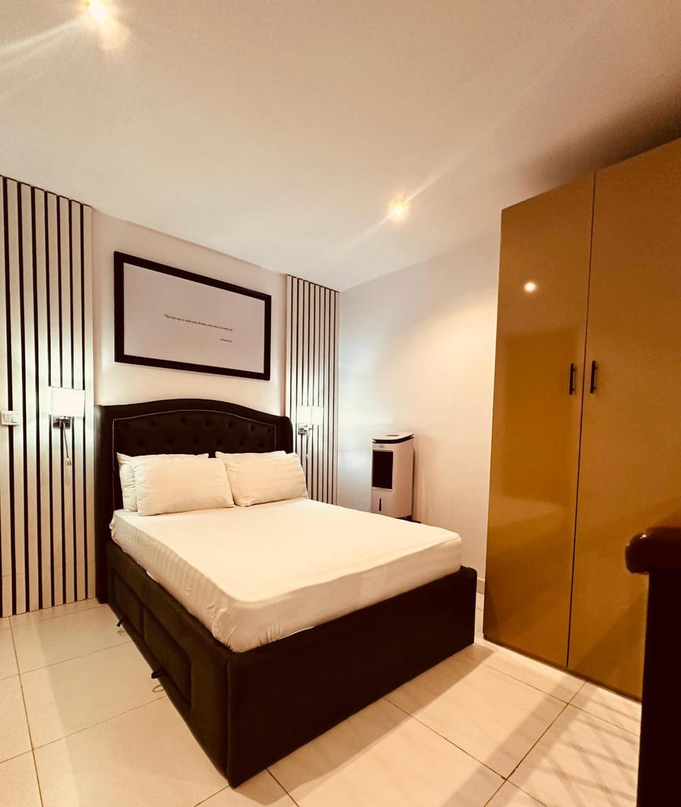 Bed, Bedroom, wardrobe