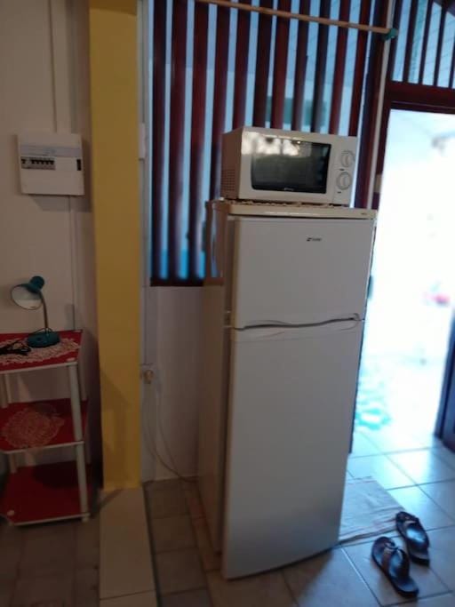 Studio proche aéroport 2perswifi Apartment in Arrondissement of Cayenne, French Guiana
