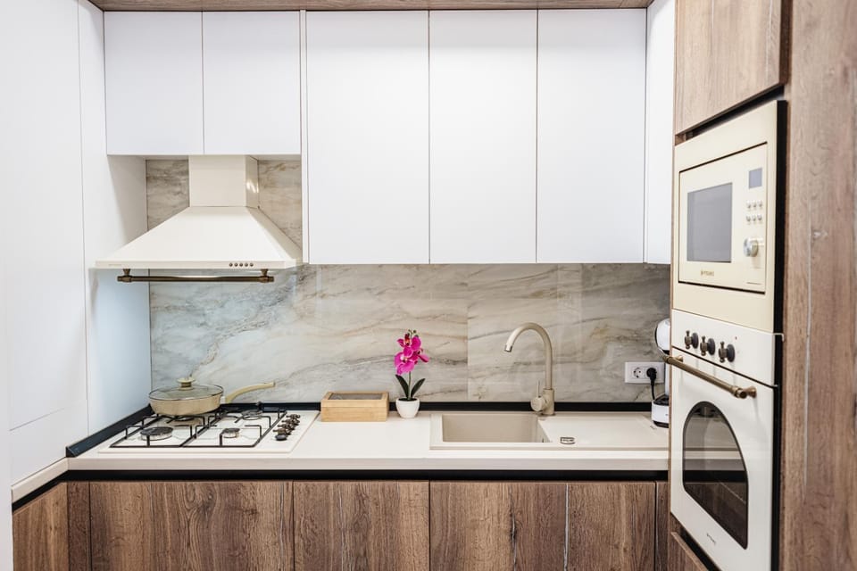 Kitchen or kitchenette, stove