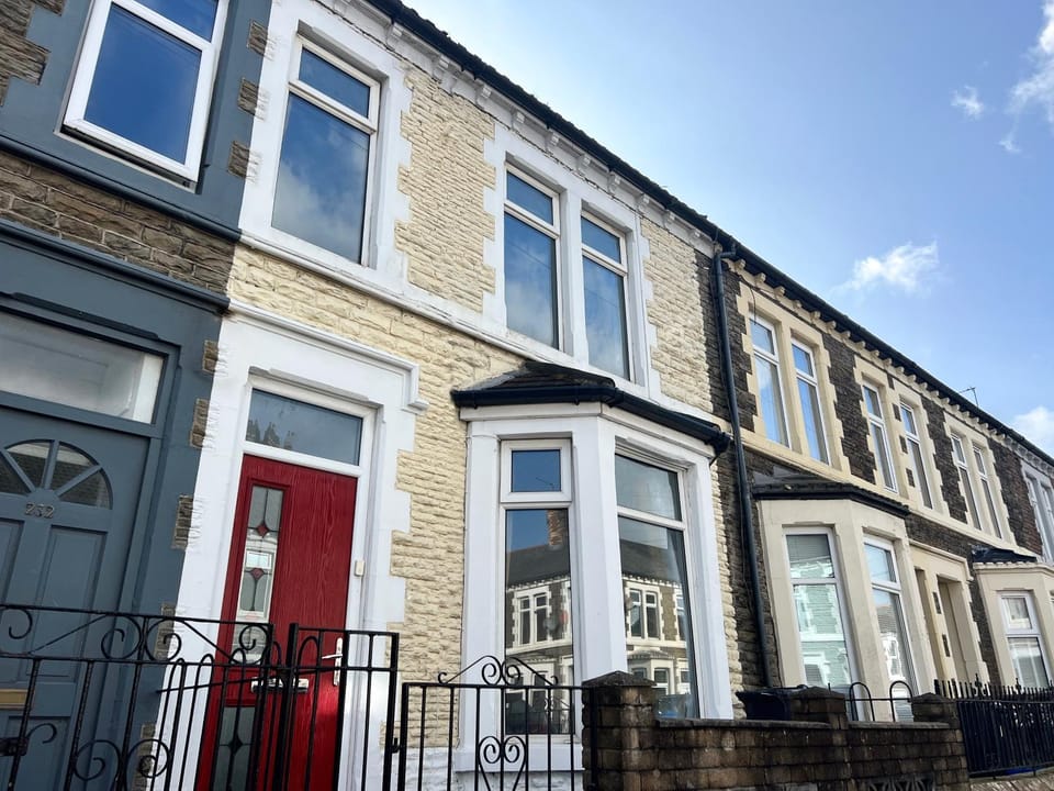 Property building, Neighbourhood, Street view