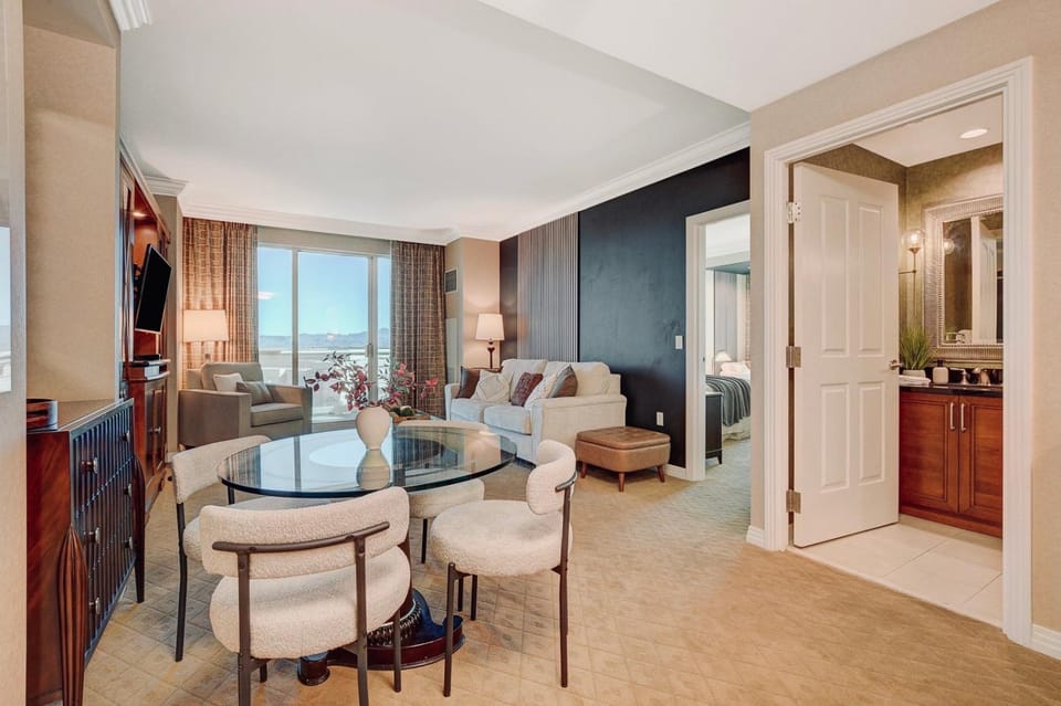 MGM Signature PREMIUM 1 BD/2BTH SUITE *City View Apartment hotel in Las Vegas Strip