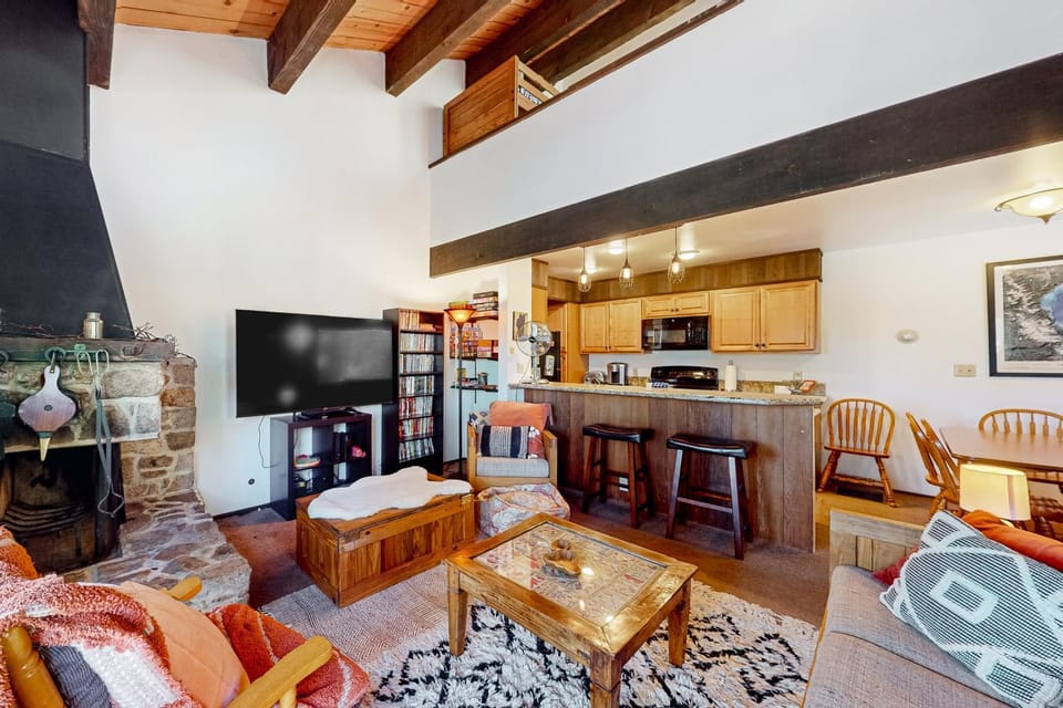 Serene Escape Apartment in Tahoe Vista