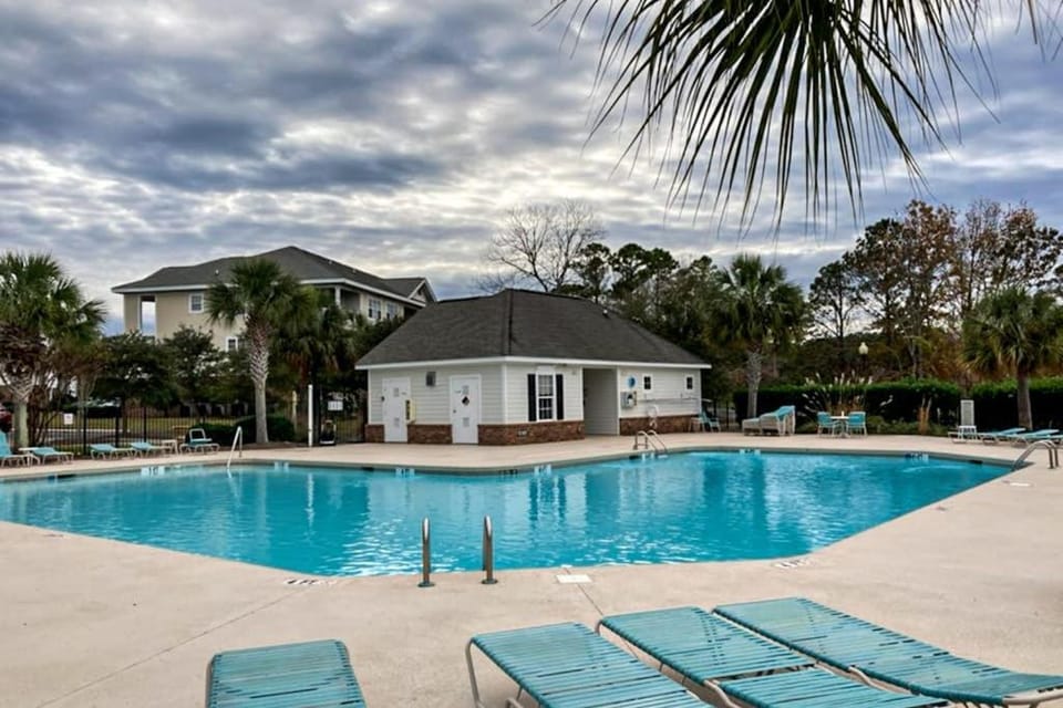 Barefoot Beach Retreat Apartment in North Myrtle Beach