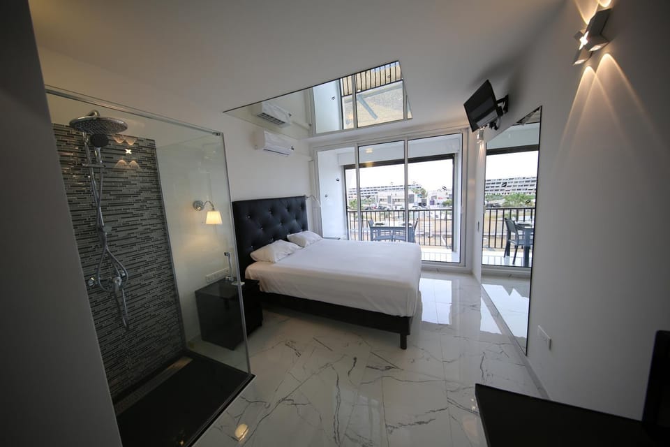 Shower, Photo of the whole room