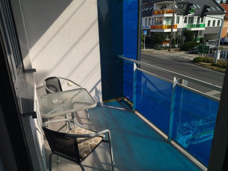 Property building, Balcony/Terrace