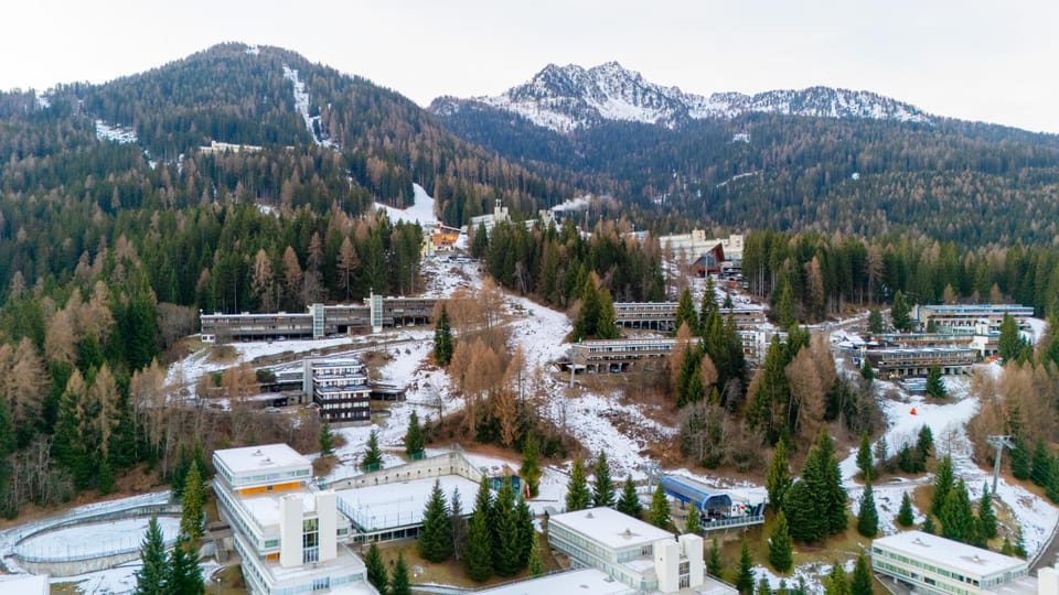 Bird's eye view, View (from property/room), View (from property/room), Landmark view, Landmark view, Mountain view, Mountain view