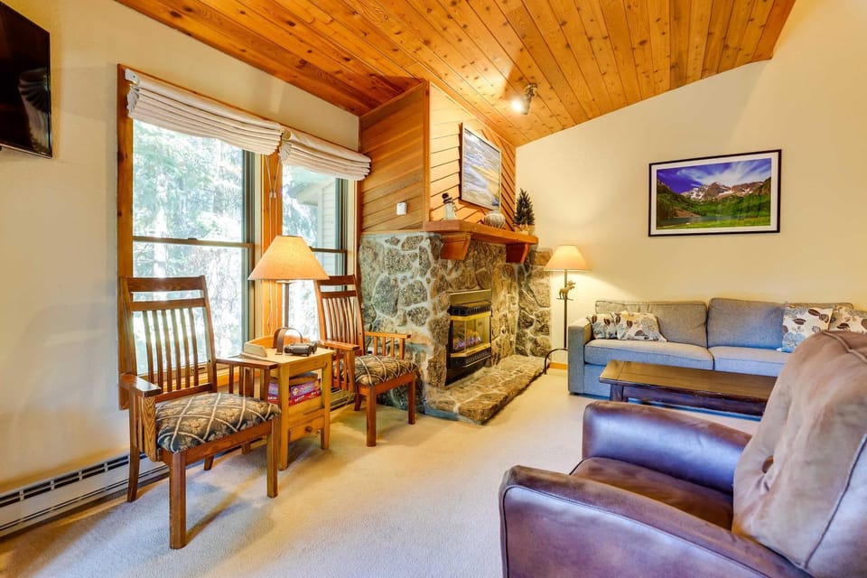 Winter Park Condo w/ Sleeping Loft - Near Main St House in Fraser
