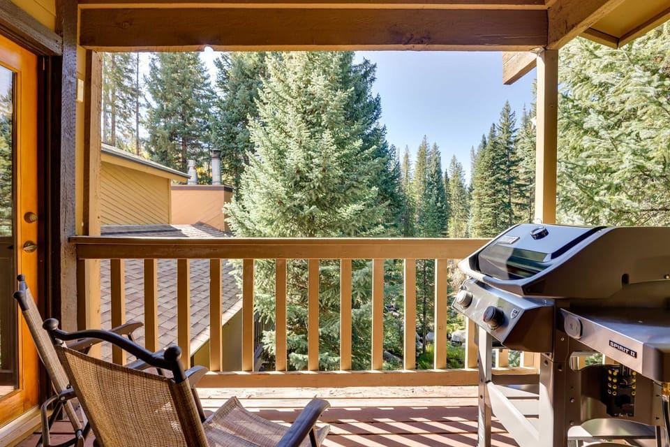 Winter Park Condo w/ Sleeping Loft - Near Main St House in Fraser