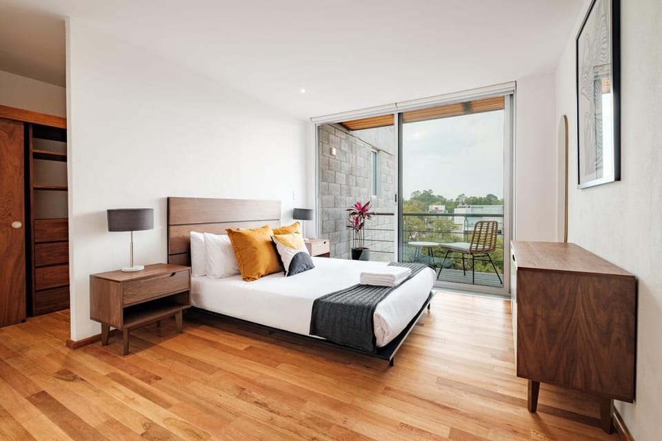 Bed, View (from property/room), Balcony/Terrace, Photo of the whole room, Bedroom