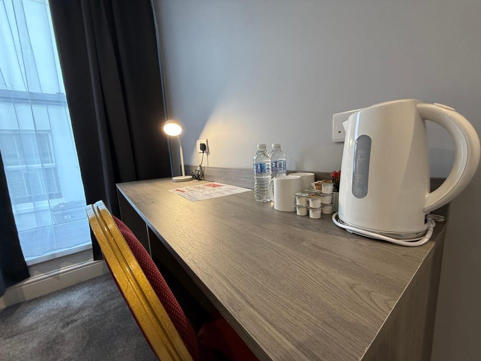 Preston Park Hotel Bed and Breakfast in Hove
