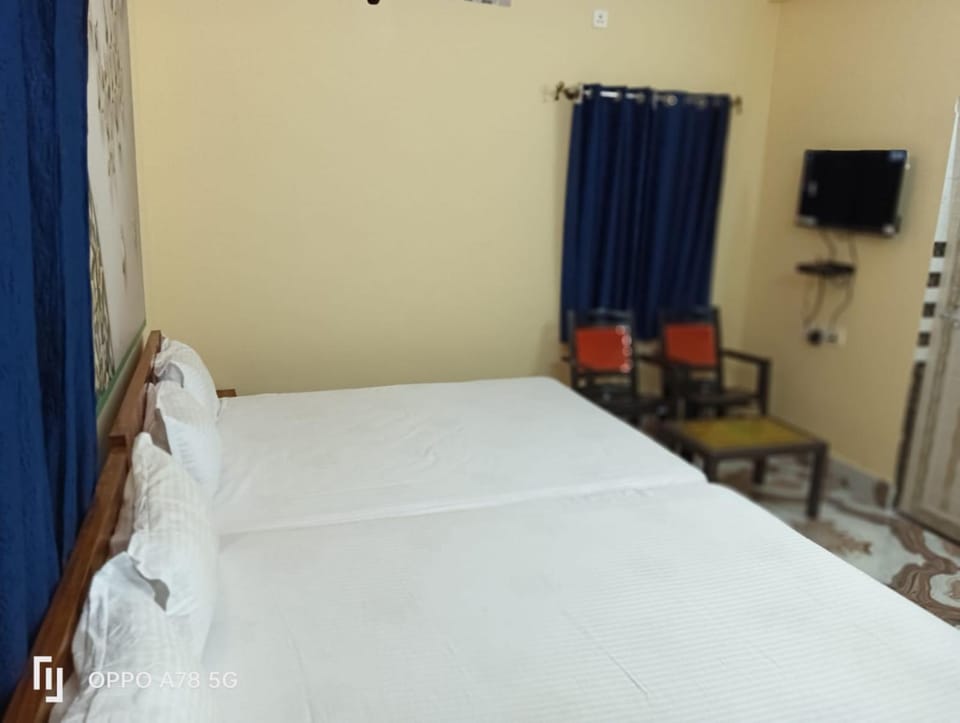 TITILI PLAZA Hotel in Puri
