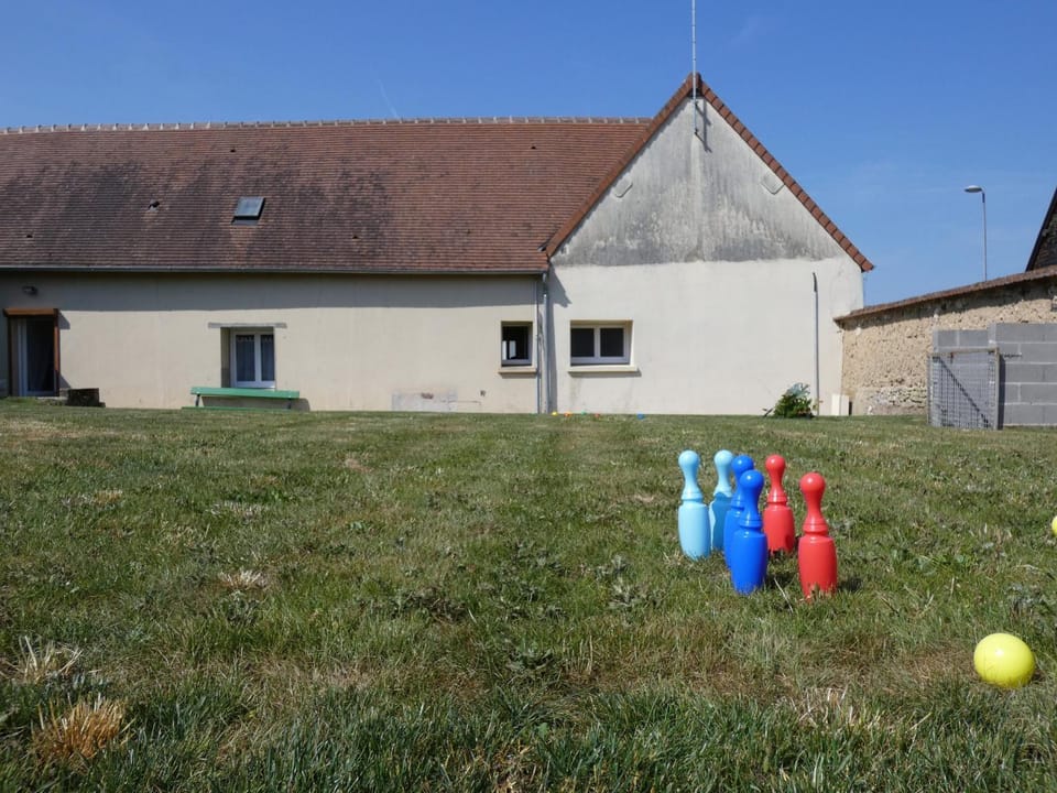 Maison rénovée avec jardin, 3 chambres, à 10 min de Chartres, idéale pour familles et escapades romantiques - FR-1-581-114 House in Centre-Val de Loire