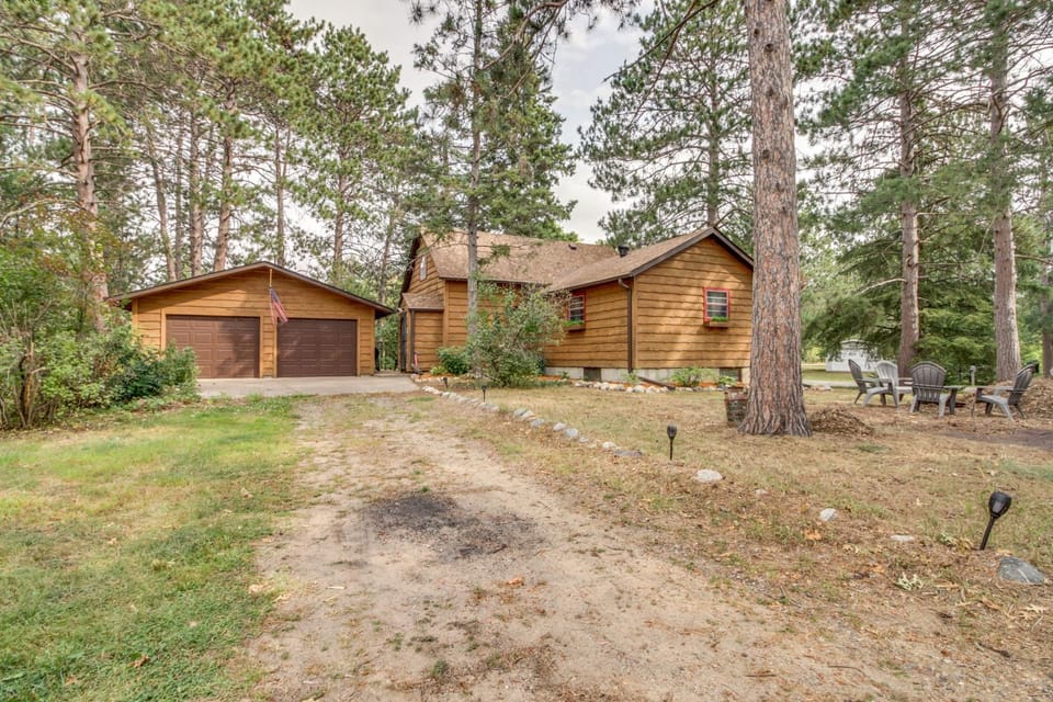 Pet-Friendly Pequot Lakes Vacation Rental Cabin! Cabin in Pequot Lakes