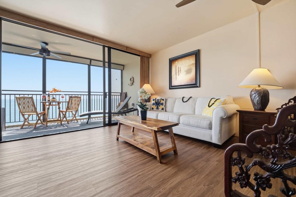 Kona Ali'i 502 House in Holualoa
