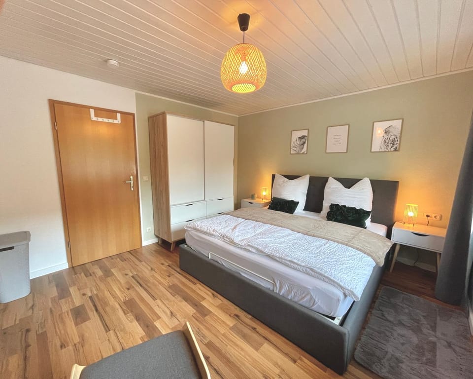 Bed, Photo of the whole room, Bedroom, wardrobe