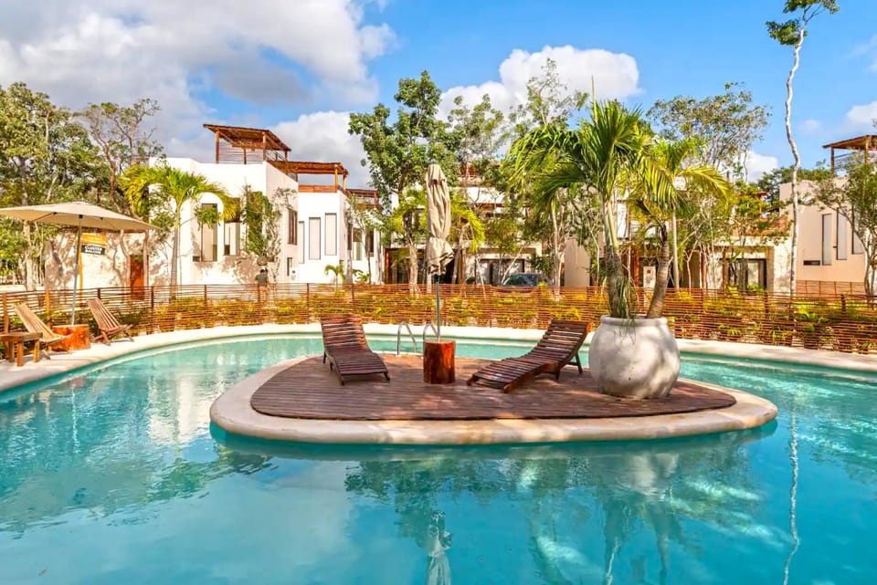 Natural landscape, Swimming pool, sunbed