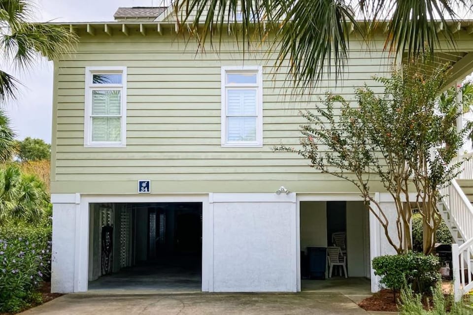 34 Compass Ct House in South Carolina