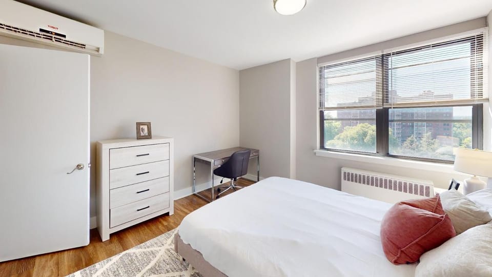 Avenue B846 2Br, With A Pool, Gym, Parking Apartment in Philadelphia