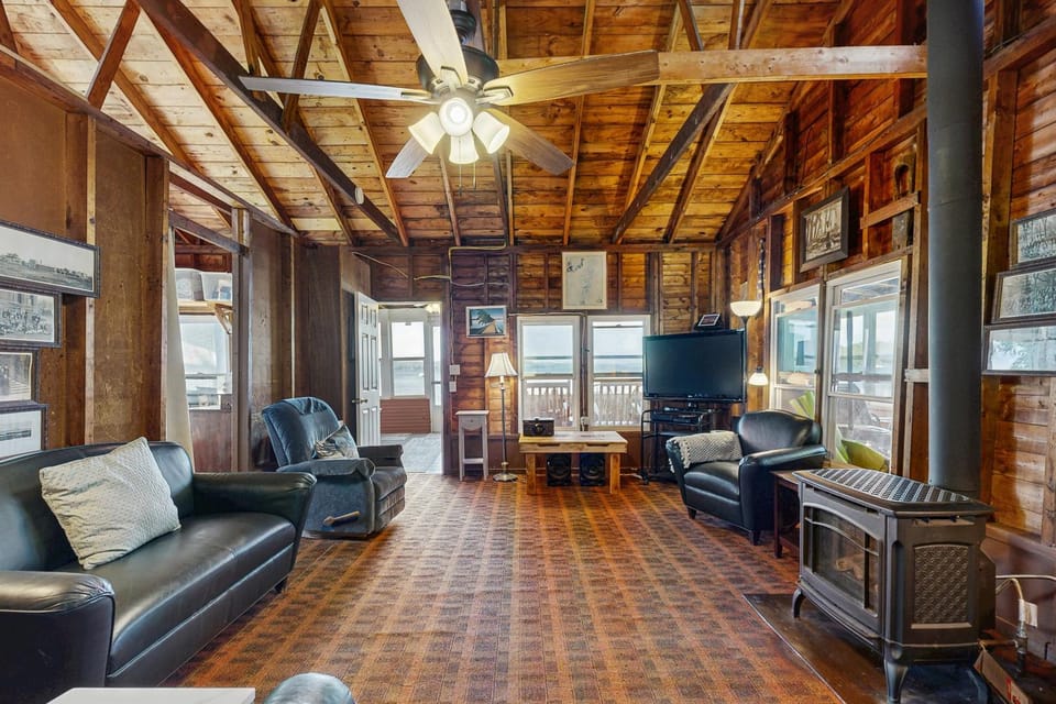 Camp Sweetheart House in South Hero