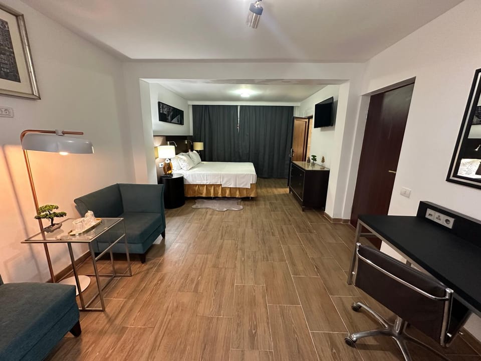Photo of the whole room