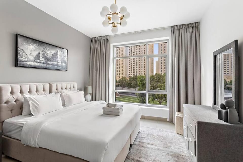 StoneTree - Modern Style 1 BR Apartment Apartment in Dubai