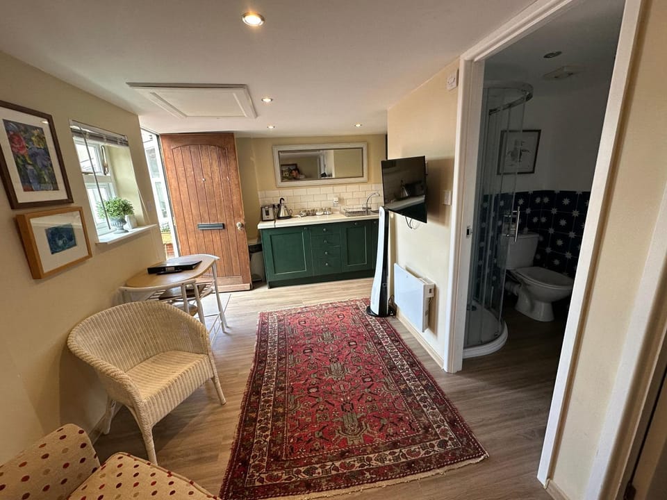 Honey Cottage behind Wilmot House Apartment in Bassetlaw District