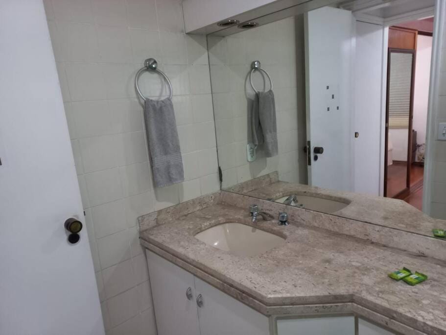 *212 Apartamento no Itaim bibi otima localizaçã Apartment in Sao Paulo City
