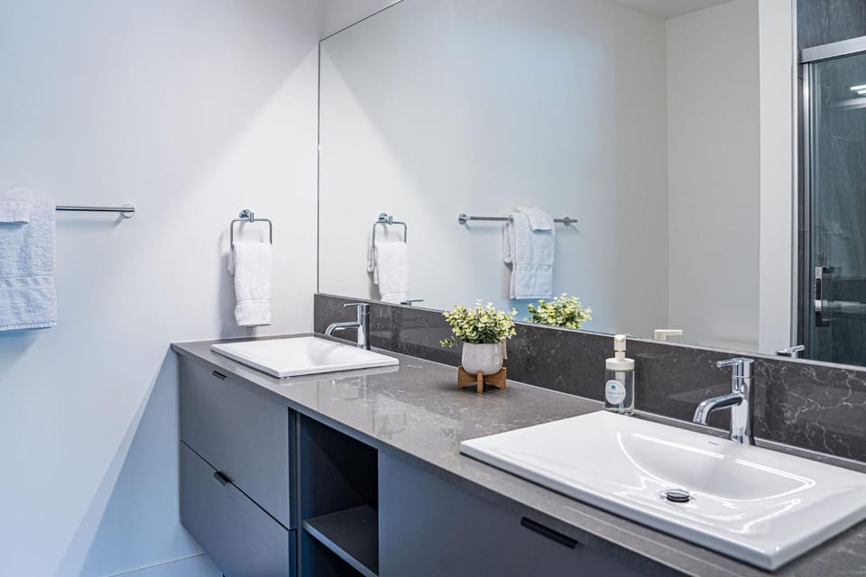 Alpine Haven by Revelstoke Vacations Apartment in Revelstoke