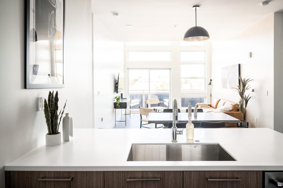 Kitchen or kitchenette, kitchen