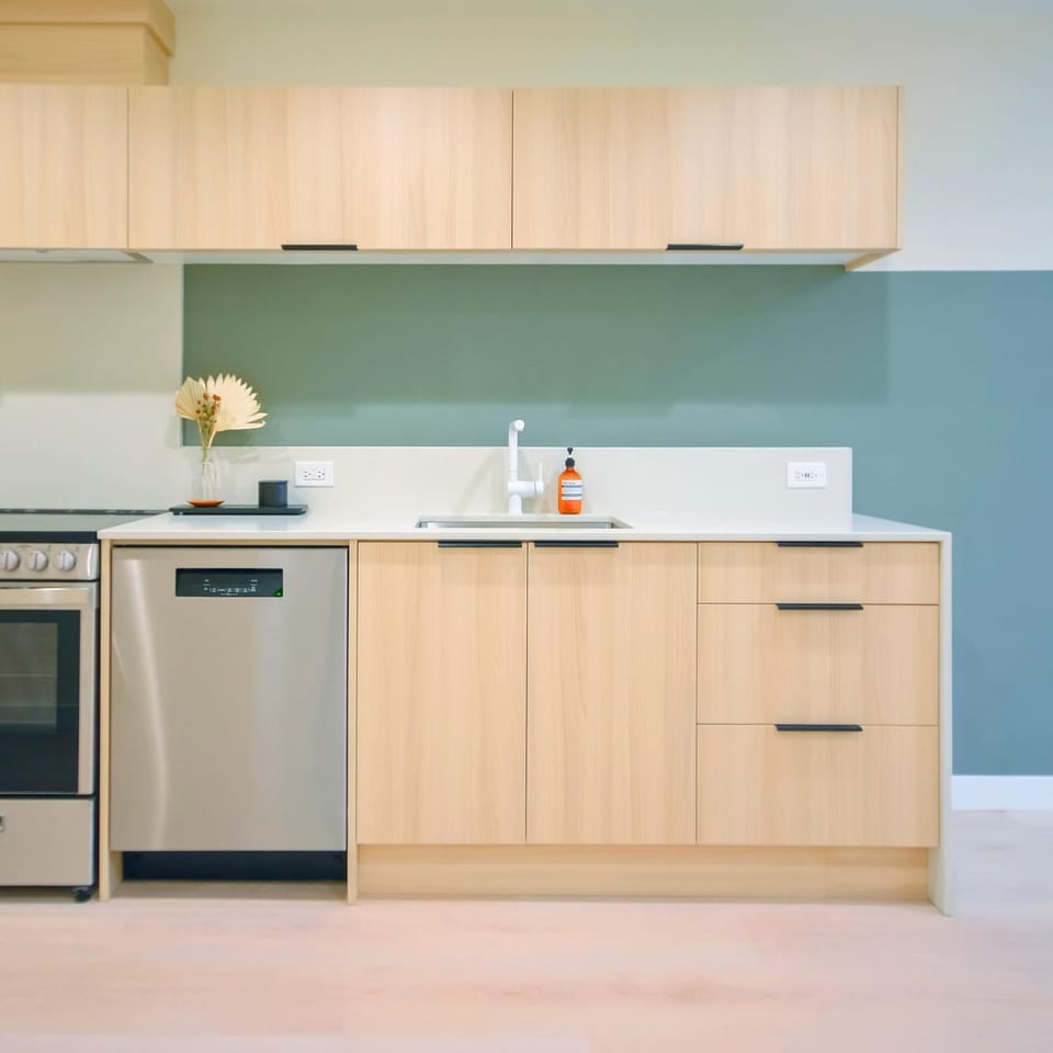 Kitchen or kitchenette, kitchen