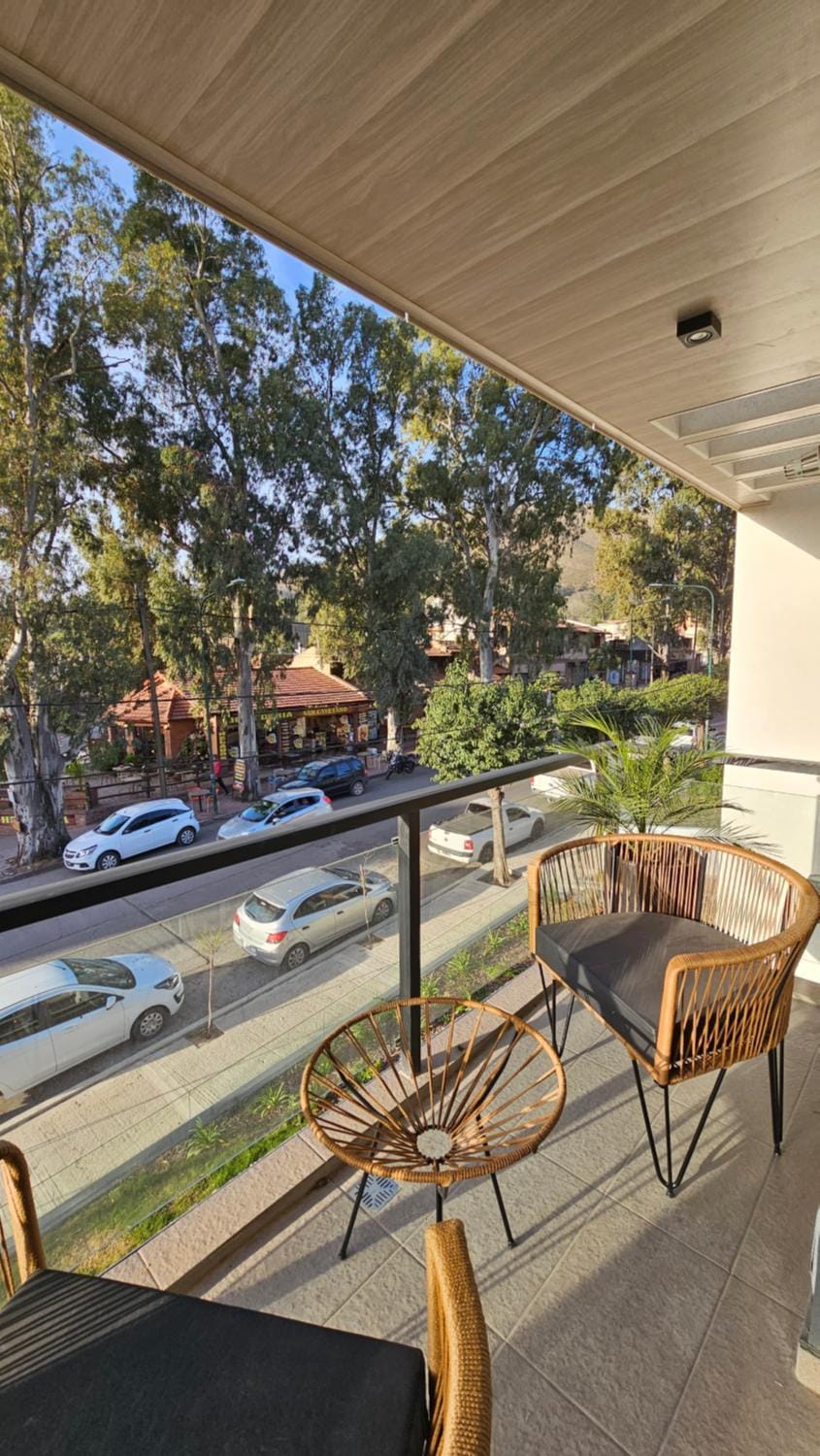 Natural landscape, View (from property/room), Balcony/Terrace, hair dresser