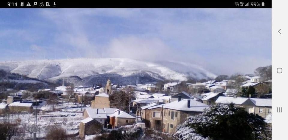 Buhardilla Cesar Apartment in Senabria