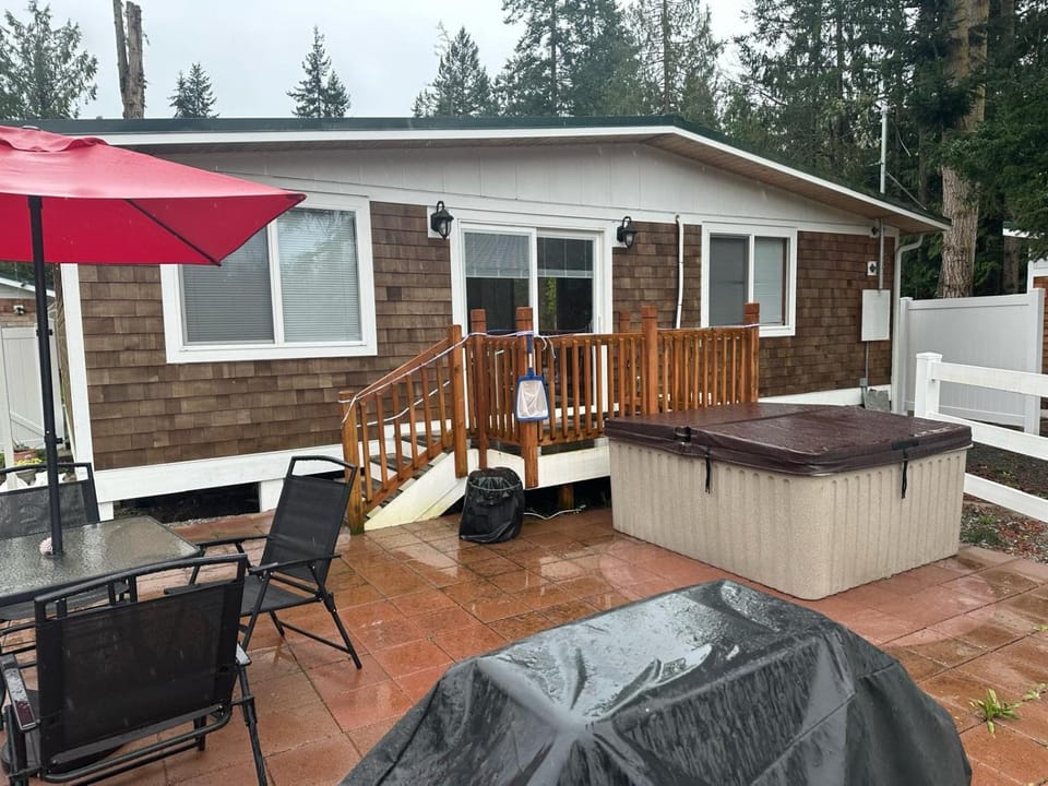 Relajate y recargate de buena vibra en nuestras cabanas de Camano Island Chalet in Camano Island