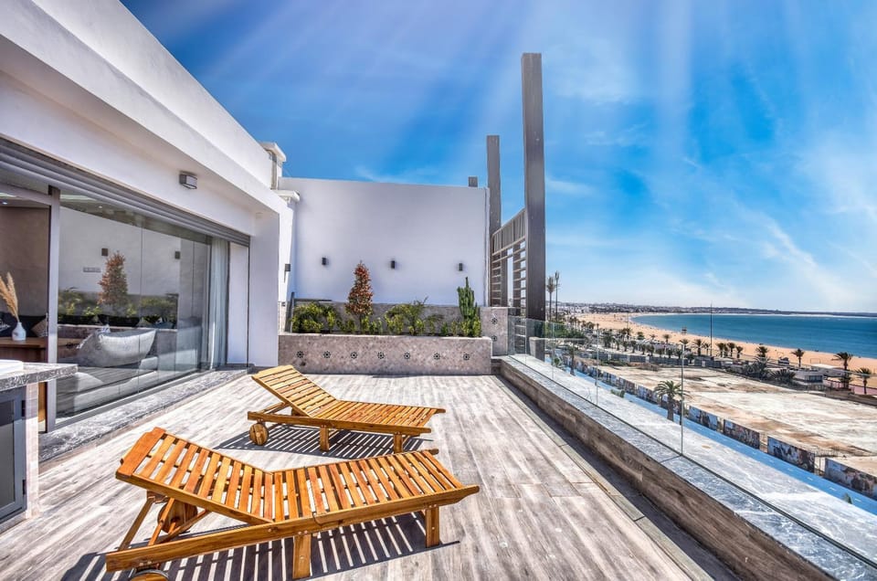 Patio, Natural landscape, Balcony/Terrace, Sea view, sunbed