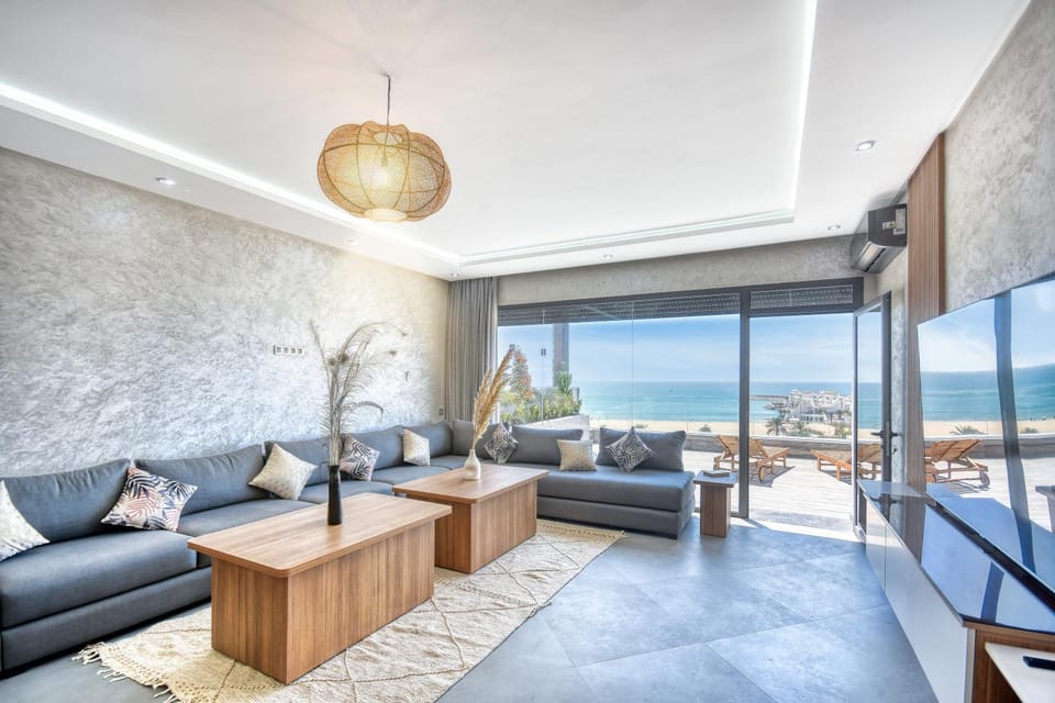 TV and multimedia, Living room, Sea view