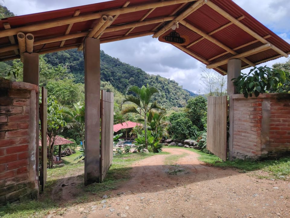Hostería CASA SAN LUIS Apartment in Pichincha