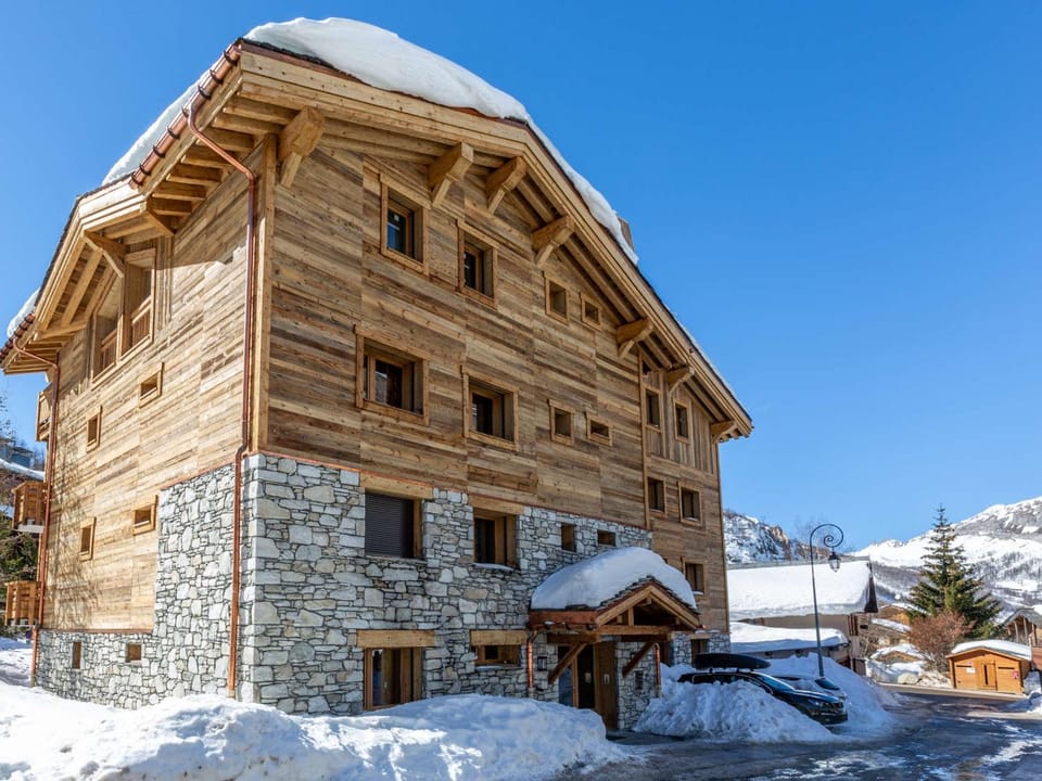 Luxueux 5 pièces avec cheminée, balcon panoramique, proche des pistes - Val-d'Isère - FR-1-694-108 Apartment in Val dIsere