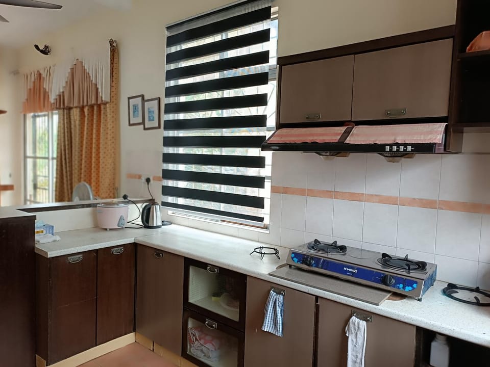Kitchen or kitchenette, stove